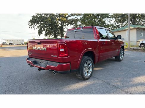 Used 2026 RAM 1500 Big Horn AWD/4WD image 3