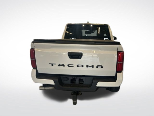 Used 2025 Toyota Tacoma SR5 RWD image 31