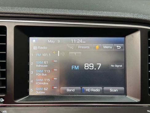 Used 2017 Hyundai Elantra SE FWD image 17
