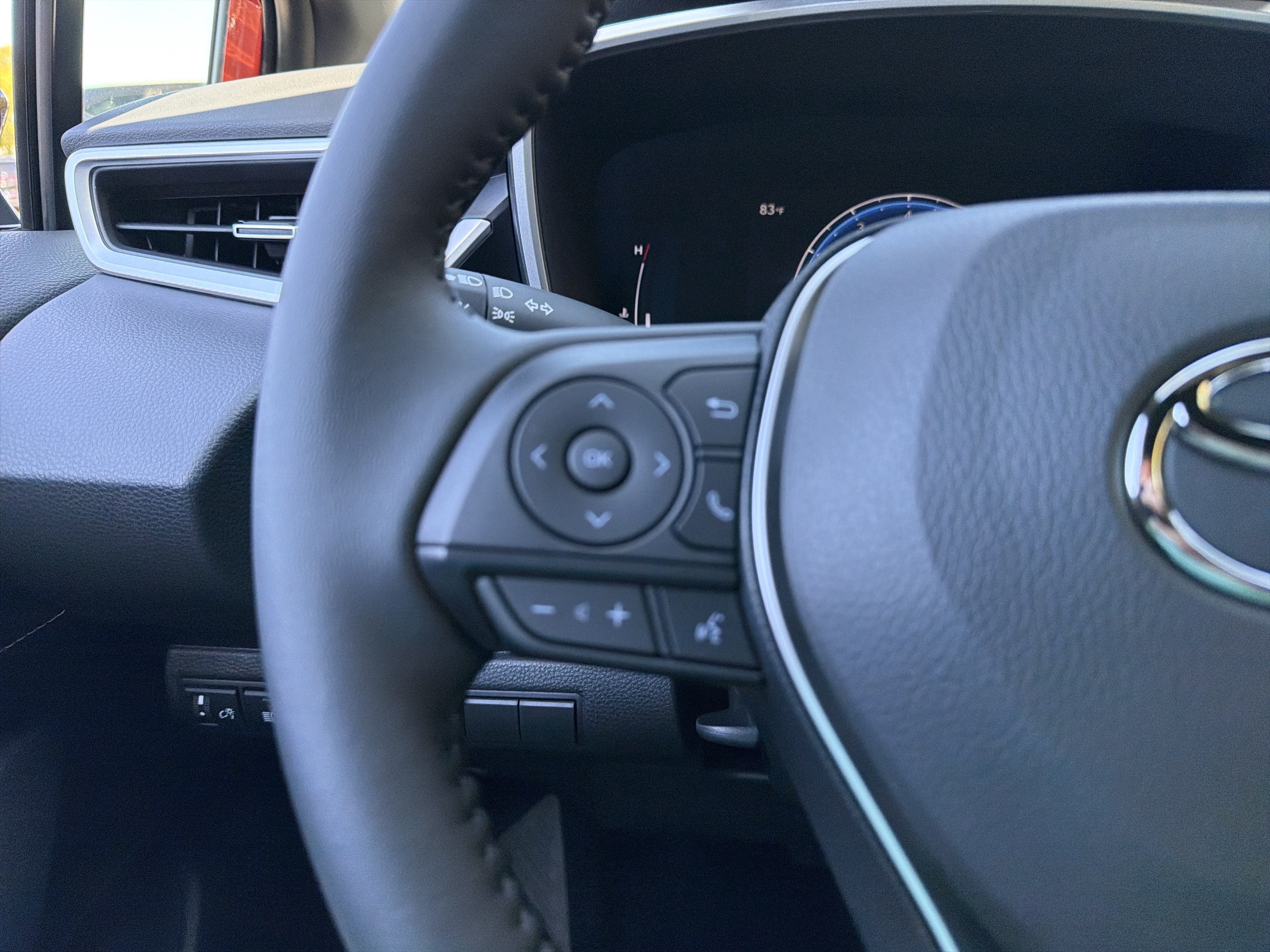 New 2027 Toyota Corolla SE FWD image 15