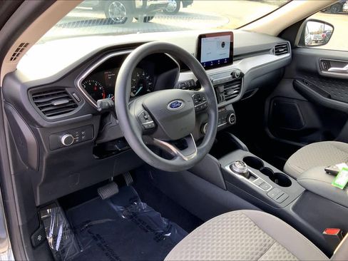 Certified 2020 Ford Escape SE image 15