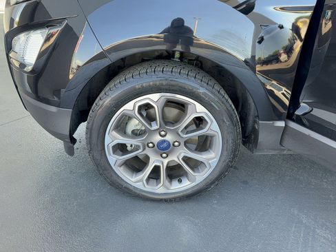 Certified 2020 Ford EcoSport Titanium w/ Interior Protection Package image 36