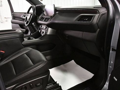 Used 2021 Chevrolet Tahoe Z71 image 25