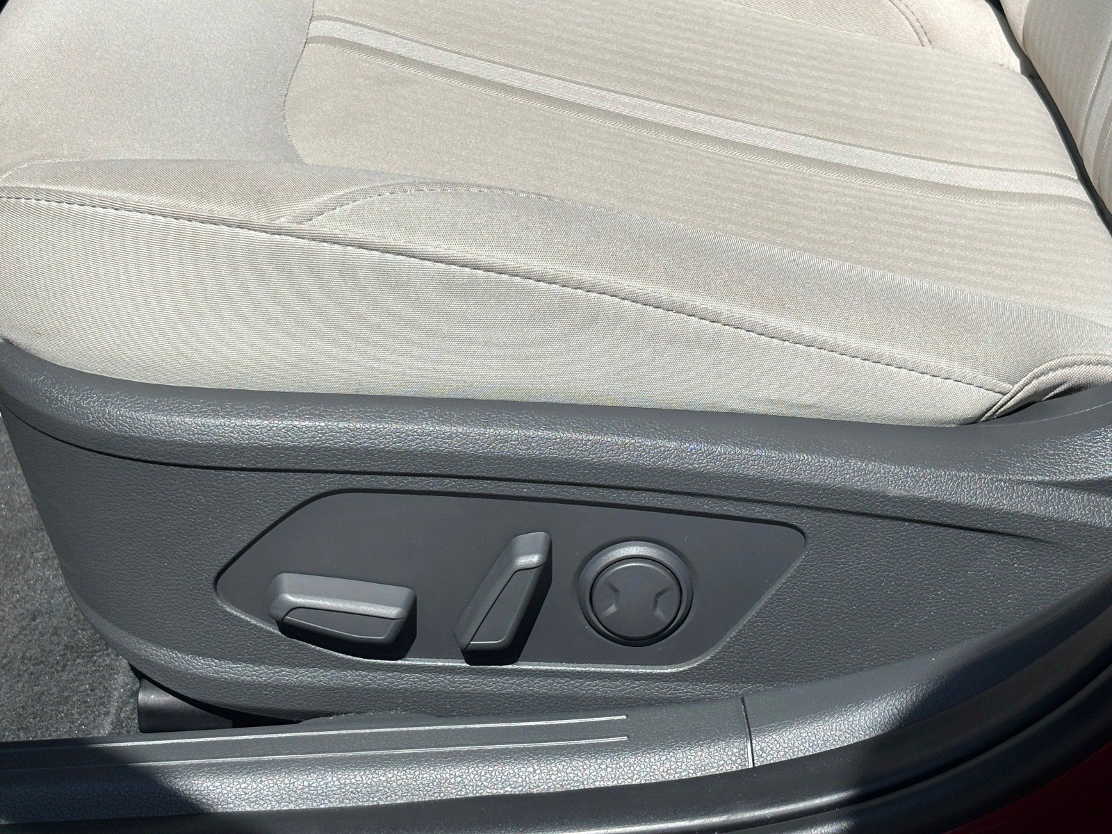 Used 2025 Hyundai Sonata SEL FWD image 24