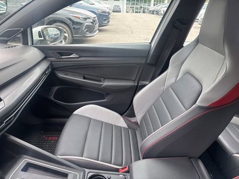 Used 2022 Volkswagen GTI SE image 15