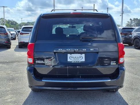 Used 2017 Dodge Grand Caravan GT FWD image 6