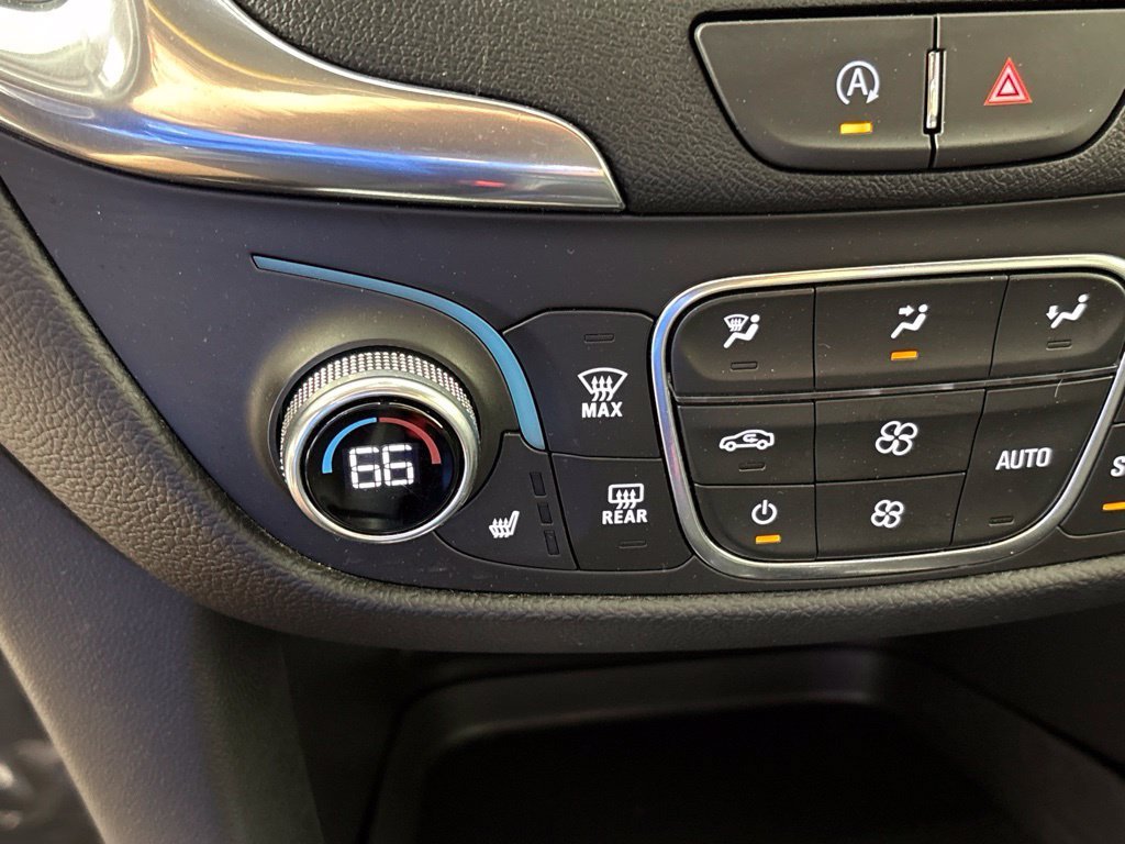 Used 2024 Chevrolet Equinox LT FWD image 39