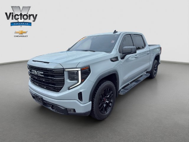 Used 2024 GMC Sierra 1500 Elevation w/ LPO, Elevation Black Package AWD/4WD image 3