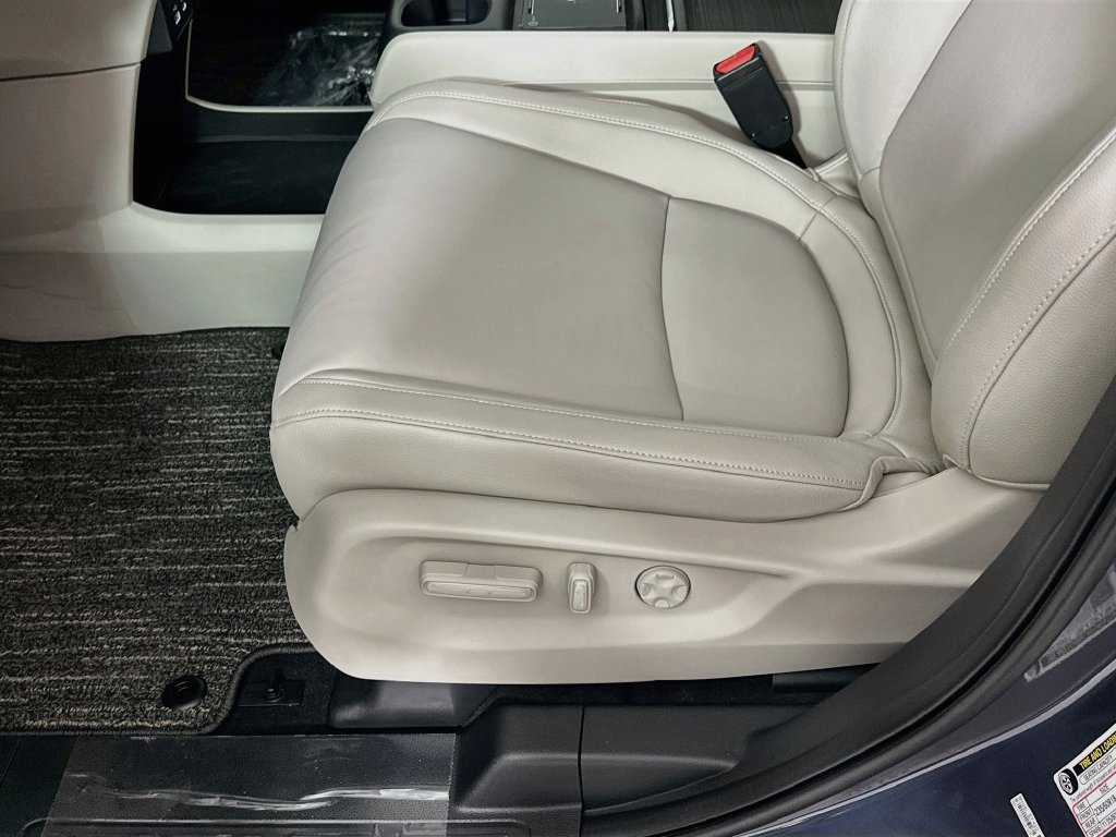 Used 2026 Honda Odyssey EX-L image 9