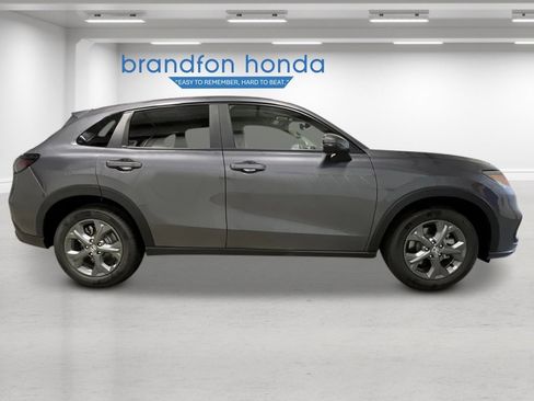 New 2026 Honda HR-V LX image 7