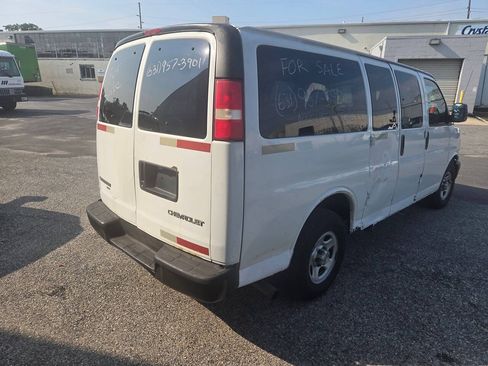 Used 2006 Chevrolet Express 1500 LS AWD/4WD image 10