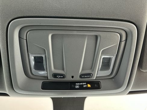 Used 2023 GMC Sierra 2500 Pro image 16