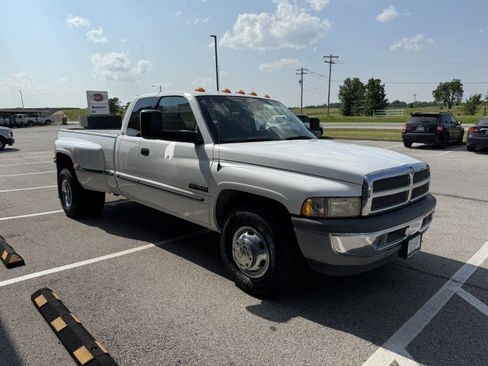 Used 2001 Dodge Ram 3500 Truck 2WD Quad Cab image 3