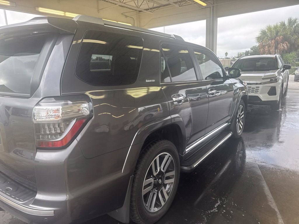 Used 2023 Toyota 4Runner Limited RWD image 4