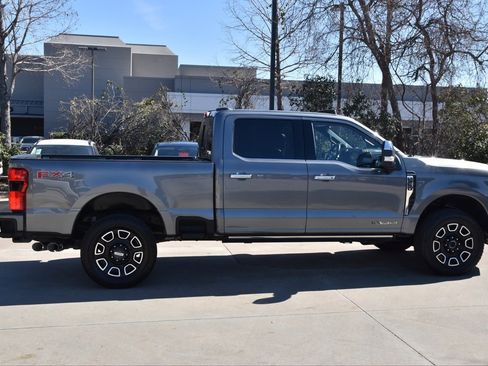 Certified 2024 Ford F250 Platinum w/ FX4 Off-Road Package image 6