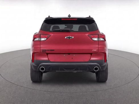 Used 2022 Chevrolet TrailBlazer RS w/ Sun and Liftgate Package AWD/4WD image 7