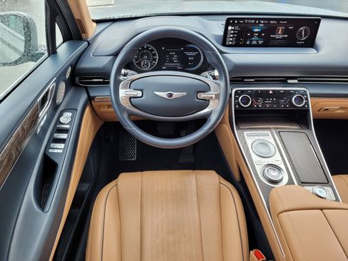 Used 2022 Genesis GV80 2.5T w/ Advanced Package 02 image 11