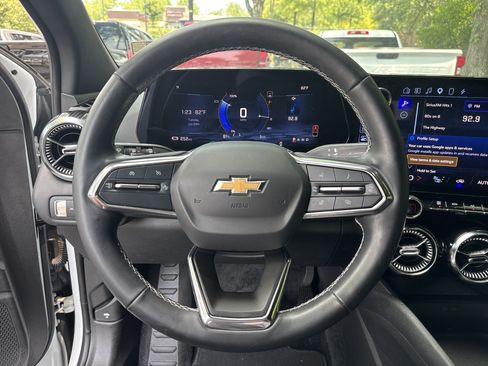 Certified 2024 Chevrolet Blazer EV LT AWD/4WD image 24