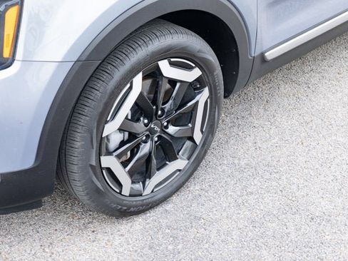 Used 2025 Kia Telluride S AWD/4WD image 9