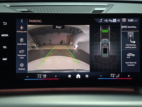 New 2026 BMW X1 xDrive28i w/ Convenience Package image 23