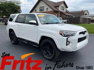 Used 2020 Toyota 4Runner SR5 AWD/4WD video 1