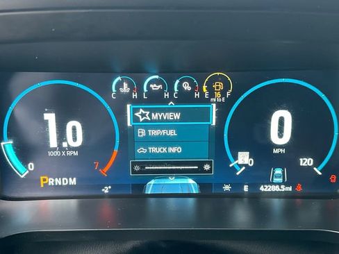 Used 2023 Ford F150 Lariat w/ Equipment Group 502A High image 28