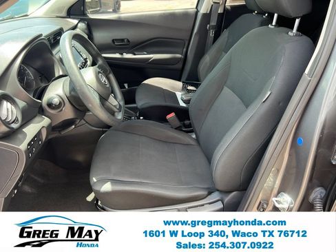Used 2024 Nissan Kicks S FWD image 21