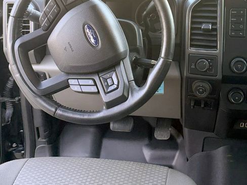 Used 2018 Ford F150 XLT w/ Equipment Group 302A Luxury image 15