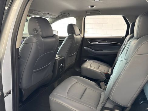 Used 2020 Buick Enclave Essence AWD/4WD image 42