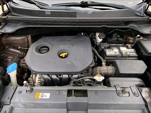 Used 2017 Kia Soul + FWD image 30