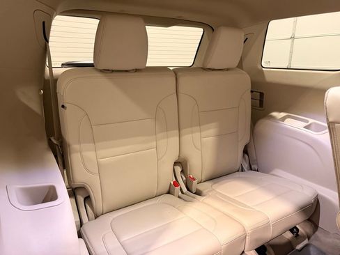 Used 2022 GMC Acadia Denali w/ Denali Ultimate Package image 35