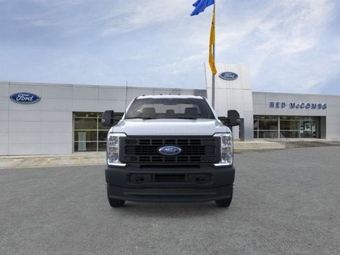New 2026 Ford F350 XL AWD/4WD image 6