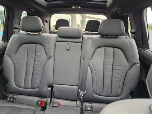 Used 2021 BMW X7 M50i AWD/4WD image 50