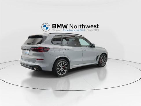 New 2026 BMW X5 xDrive50e w/ M Sport Package AWD/4WD image 3