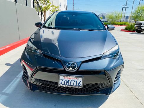 Used 2017 Toyota Corolla SE w/ Carpet Mat Package (TMS) FWD image 3