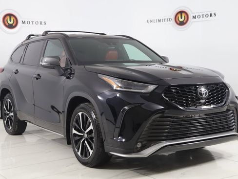 Used 2022 Toyota Highlander XSE image 22