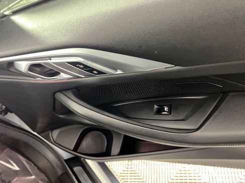 Used 2021 BMW 430i Coupe w/ Convenience Package image 32