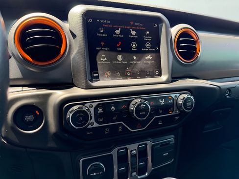 Used 2023 Jeep Gladiator Mojave w/ LED Lighting Group AWD/4WD image 20