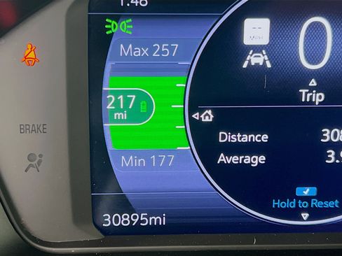 Used 2023 Chevrolet Bolt EUV Premier w/ Sun & Sound Package image 12