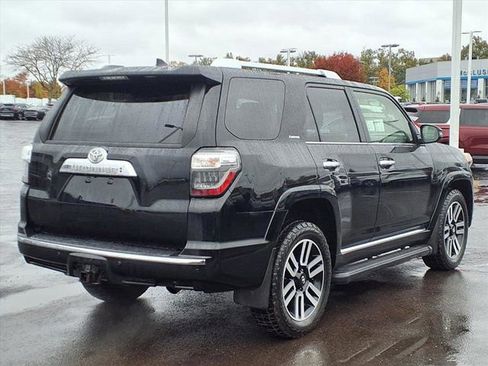 Used 2022 Toyota 4Runner Limited image 7