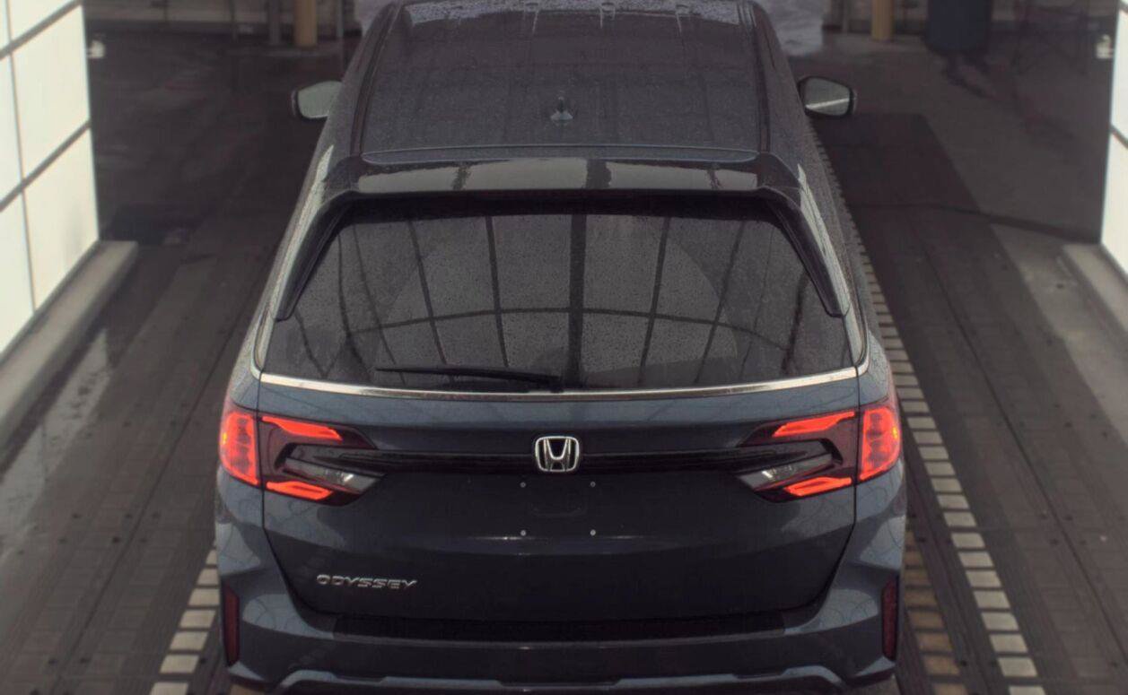 Used 2025 Honda Odyssey EX-L image 15