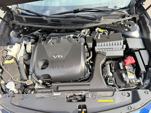 Used 2017 Nissan Maxima 3.5 SL FWD image 34