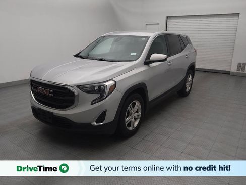 Used 2020 GMC Terrain SLE FWD image 1