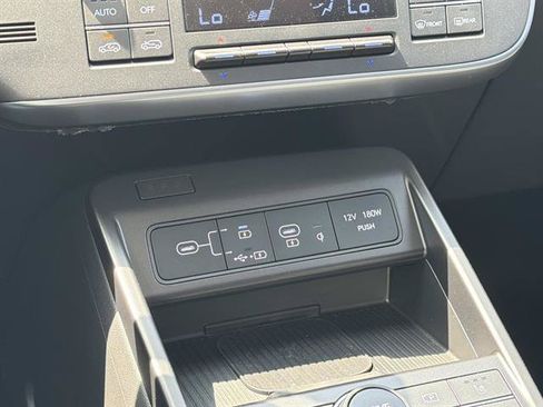 New 2026 Hyundai Kona SEL Premium FWD image 13