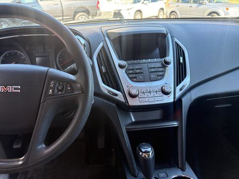 Used 2017 GMC Terrain SLE image 5