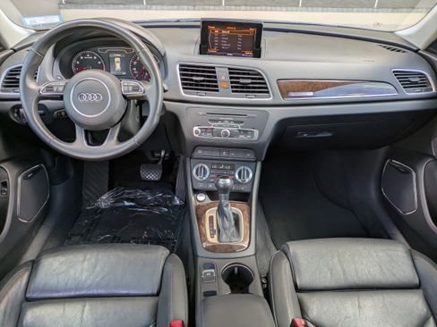 Used 2015 Audi Q3 2.0T Prestige w/ Prestige Package image 11
