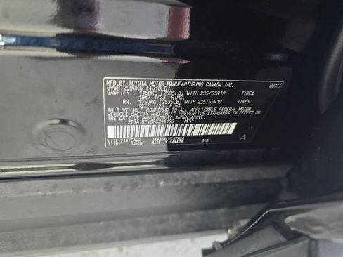 Used 2023 Toyota RAV4 XLE Premium AWD/4WD image 15