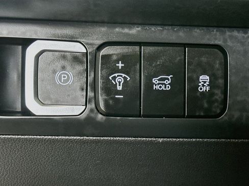 Used 2026 Hyundai Santa Fe SEL FWD image 17