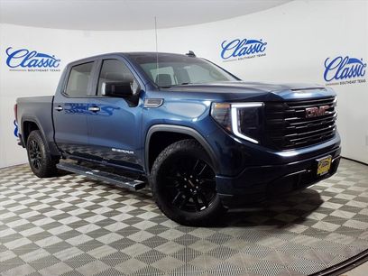 Used 2023 GMC Sierra 1500 Pro w/ Graphite Edition