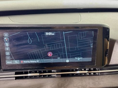 Certified 2024 Kia Carnival EX image 13